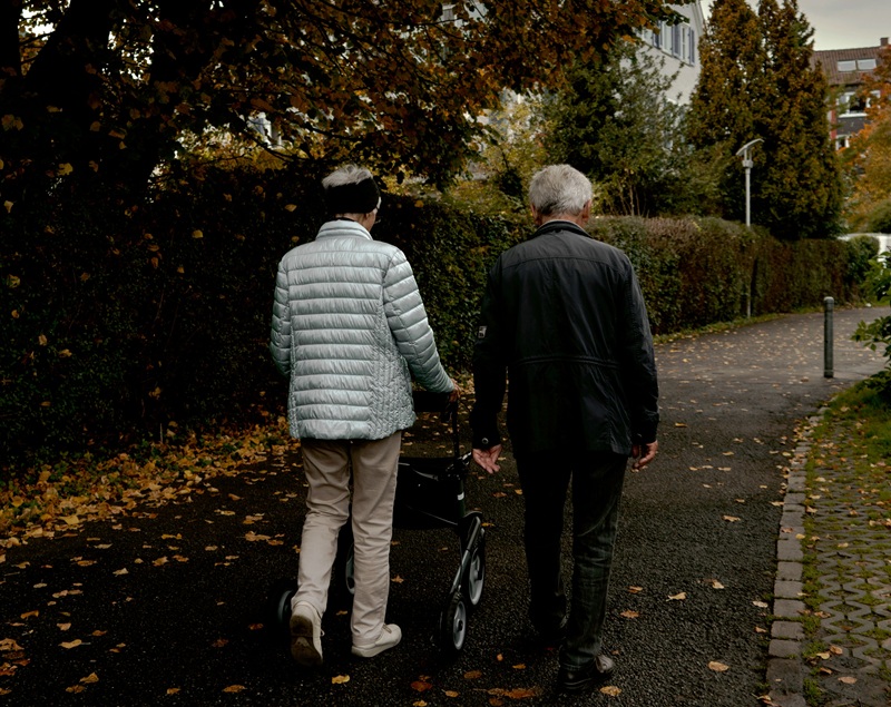 How to Recognize the Signs of Caregiver Burnout